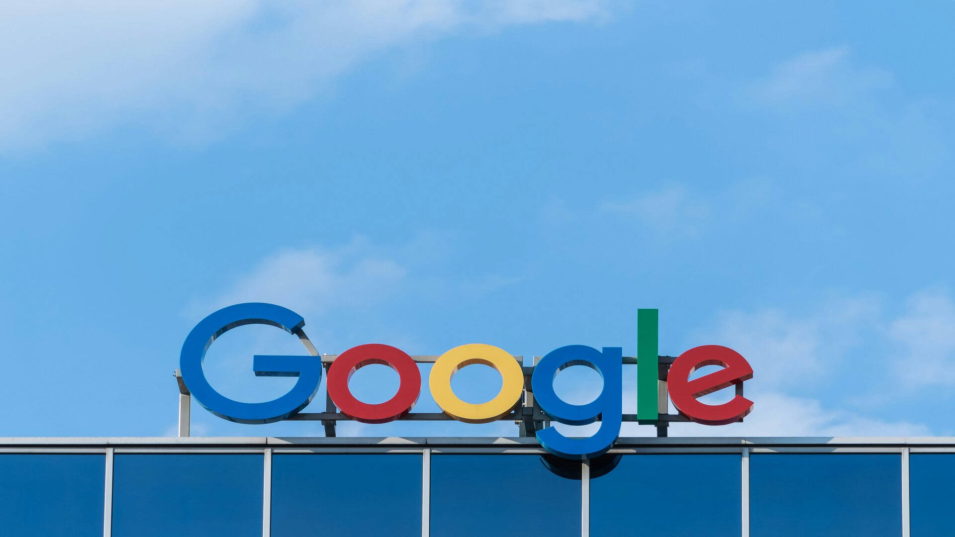 Google 2024 Pendapatan Kurang, Perang AI, dan Penghematan
