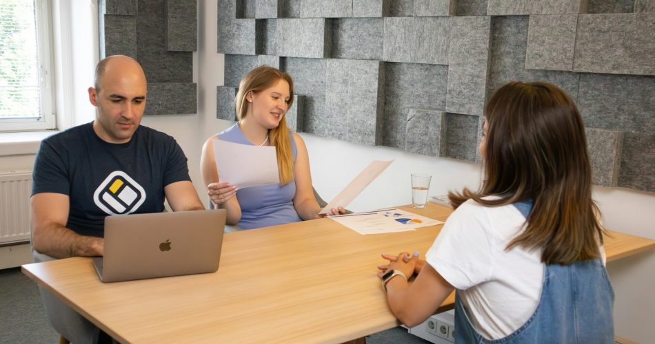 Kamu Gen-Z Coba Tips Negosiasi Gaji ini Saat Interview Kerja!