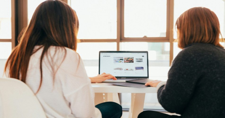 12 Cara Meningkatkan Peringkat Website Bisnis Kamu di Google
