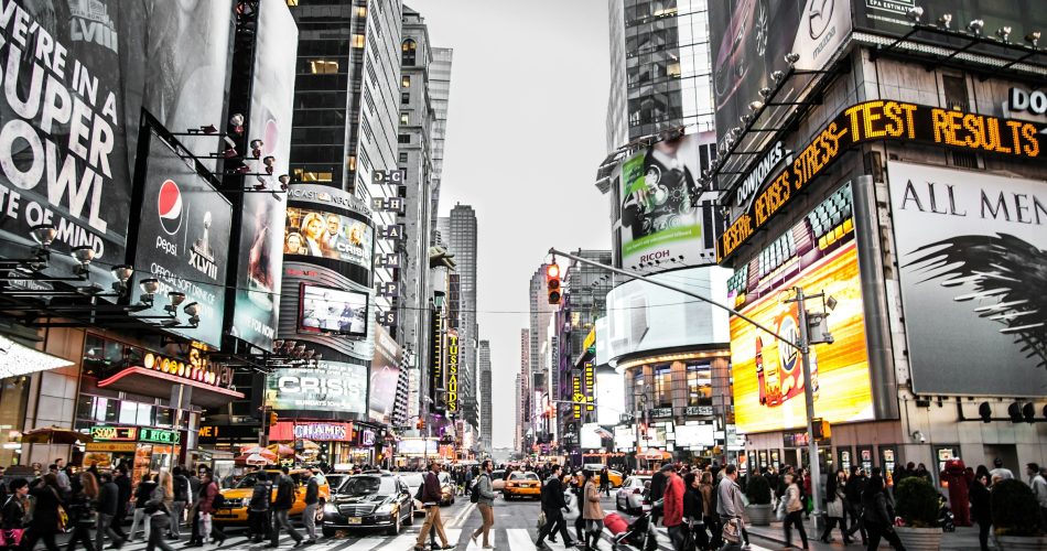 10 Strategi Marketing untuk Bisnis, Apakah Billboard Masih Efektif?