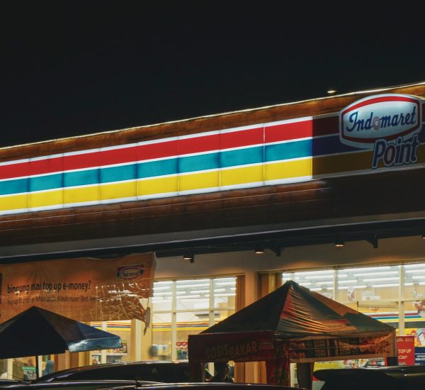 Kenapa Indomaret dan Alfamart Berdekatan Ini Alasannya!