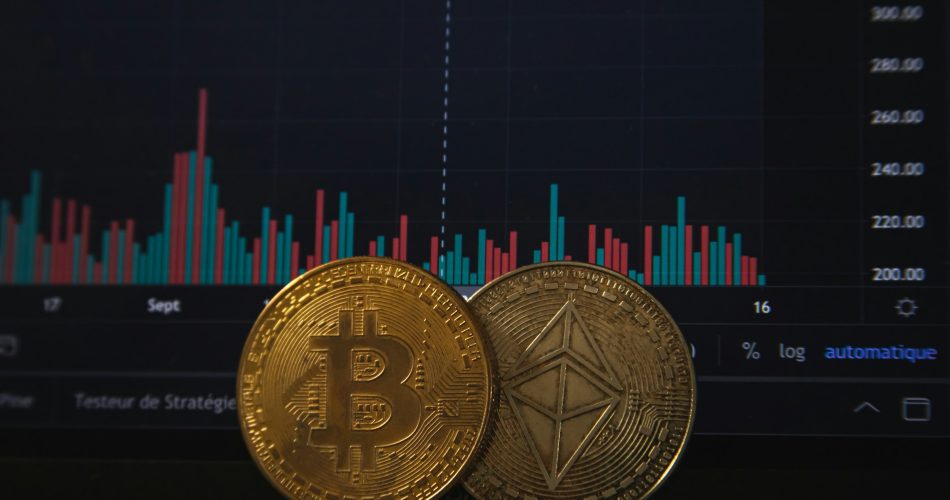 ETF BTC dan ETH Meningkat, MicroStrategy Siap Borong Lagi!