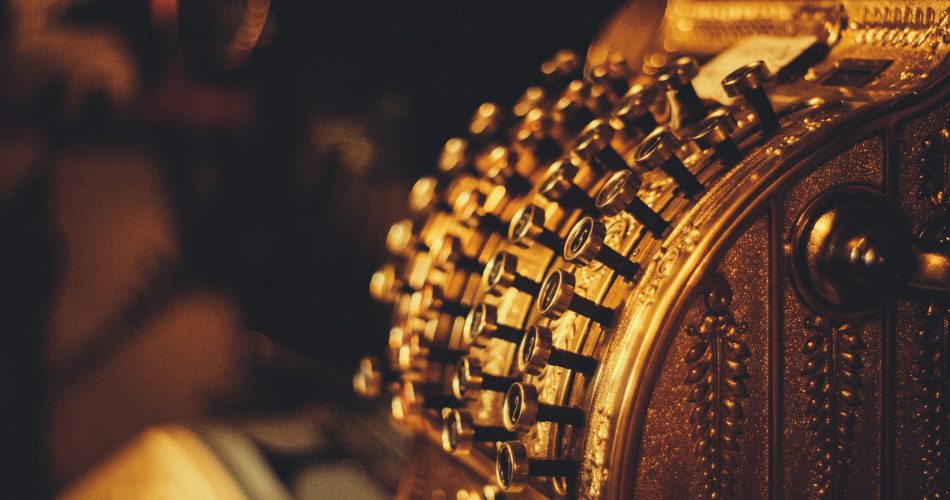 Investasi Emas Kinerja, Jenis, Kelebihan dan Kekurangannya