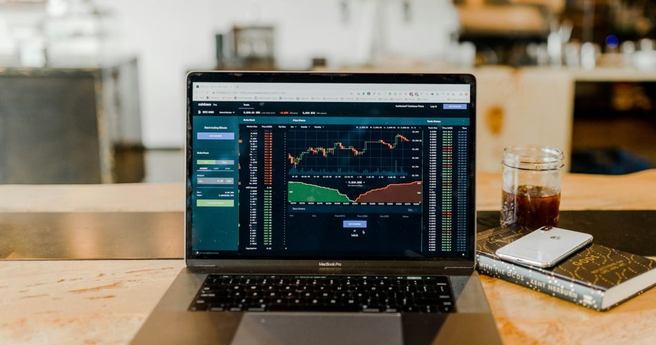 10 Tips Kaya ala Warren Buffett untuk Kelas Menengah