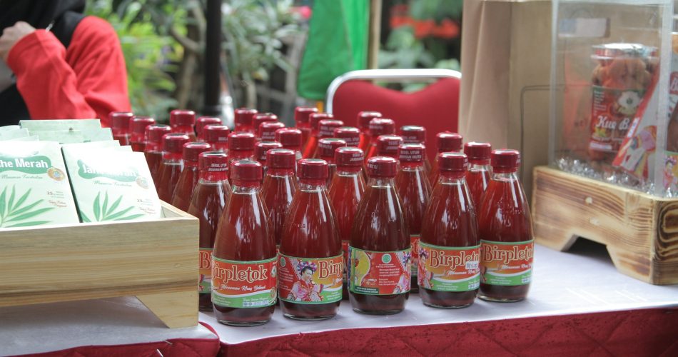 Rahasia Awet Muda dan Tetap Bugar Saat Tua dengan Jamu