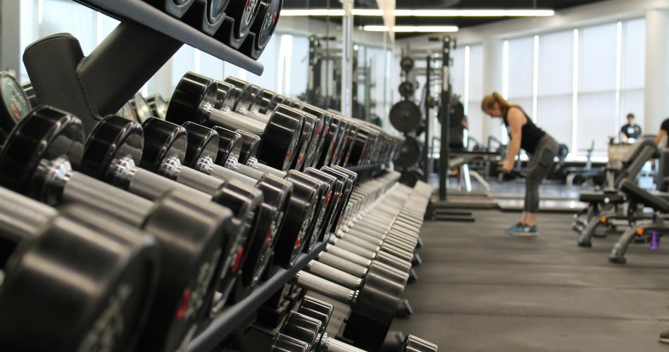 Tips Gym Pemula Biar Nggak Kaget dan Nggak Cepat Nyerah