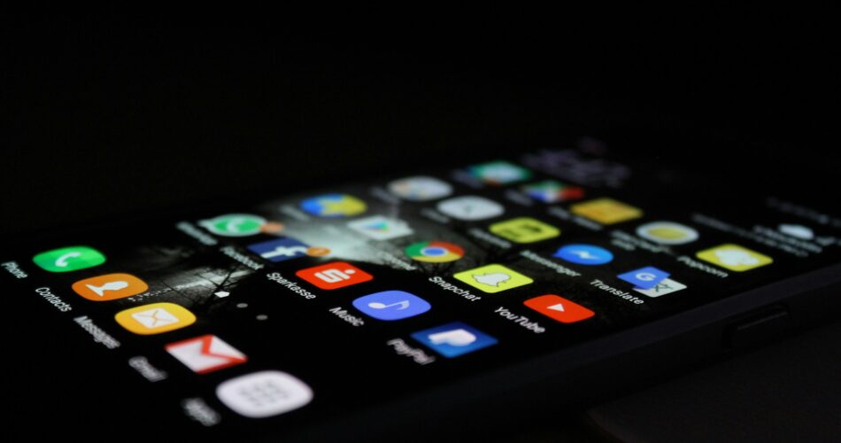 Belum Rilis, T1 Phone Sudah Tuai Kontroversi