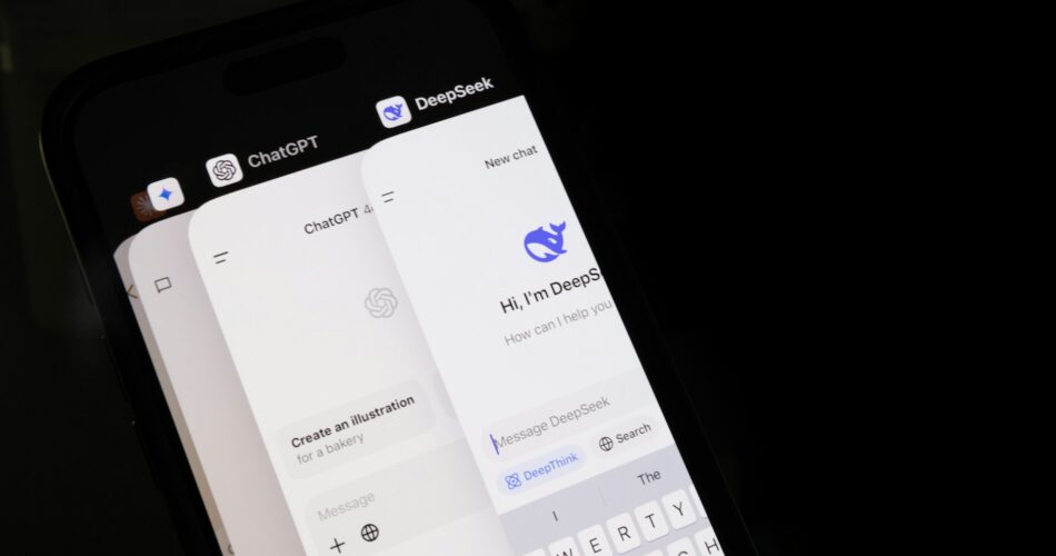 ChatGPT vs Gemini AI Mana yang Lebih OP