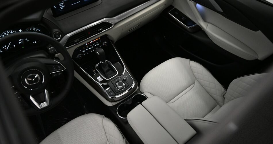 Tips Menjaga Interior Mobil yang Jarang Diketahui