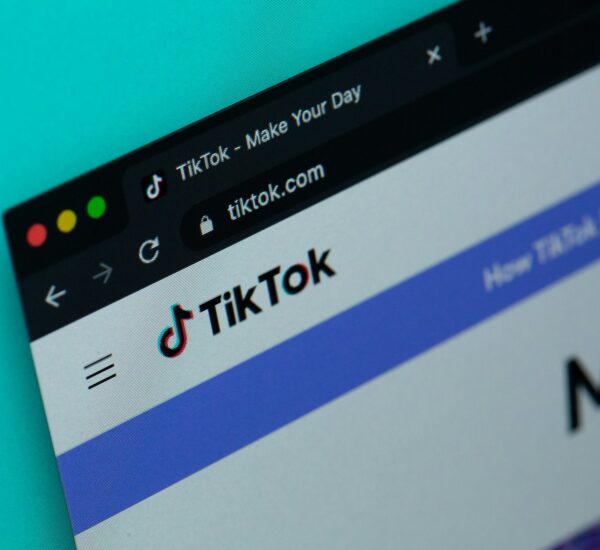 TikTok vs Instagram, Mana yang Lebih Gampang Viral?