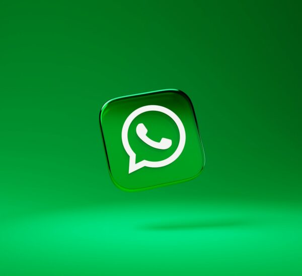 Telegram vs WhatsApp, Mana yang Lebih Aman untuk Chat-an?